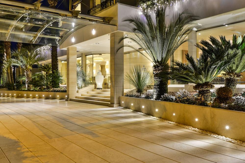 Boutique Hotel Esplanade Paestum Esterno foto