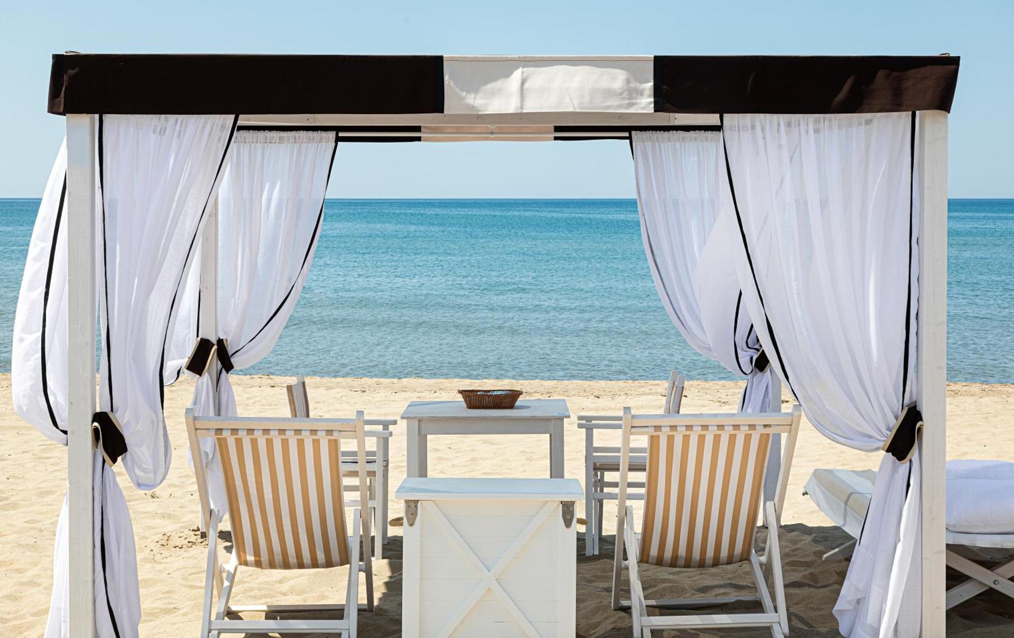 Boutique Hotel Esplanade Paestum Esterno foto